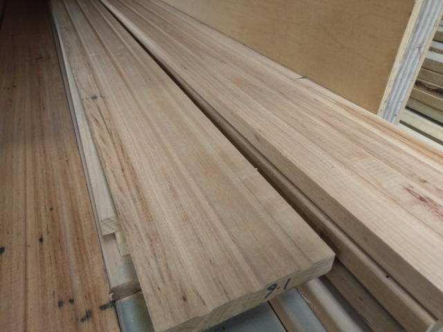 Yellow Stringy Decking 90x22