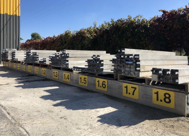 Concrete Stump 85x85mm